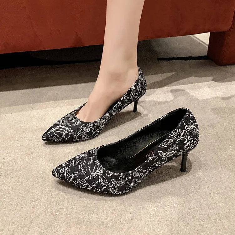 High heels female  new Korean fashion printing pointed shallow mouth fine heel single shoes