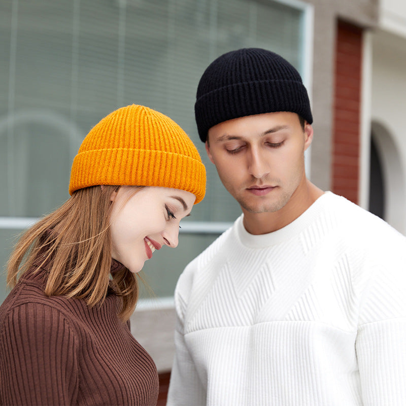 1pc Stylish Unisex Skullies Beanie - Cozy Warm Plain Colors for Autumn Winter - Perfect One-Size-Fits-All Gift Choice