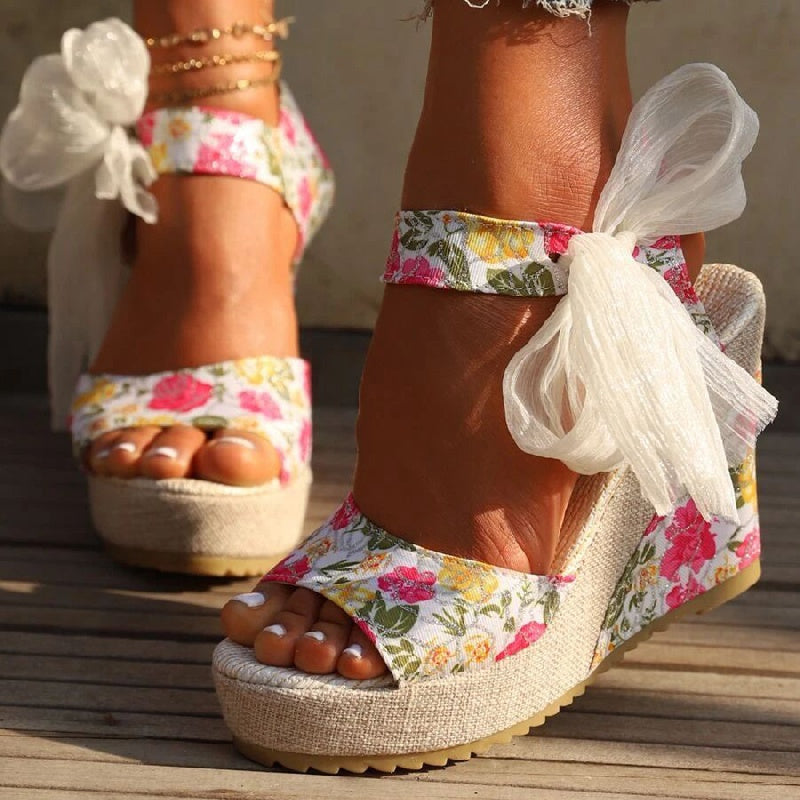 Chic Floral Print Wedge Sandals - Stylish Peep Toe with Bow Accent - Adjustable Slingback Platform Heels for All-Match Outdoor Fashion