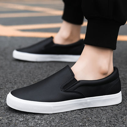 Plus Size Men's Solid Colour Slip On Skateboard Shoes - Comfy, Non Slip, Breathable, Casual Sneakers for Outdoor Activities with Superior Grip and Support