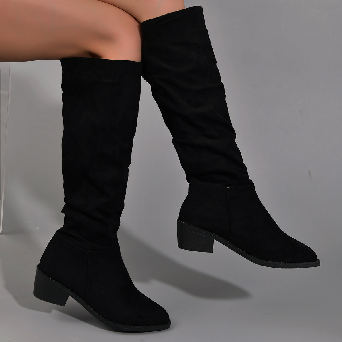 Stylish Women's Chunky Heel Boots - Comfortable Fashion Point Toe Dress Boots with Slip-On Design