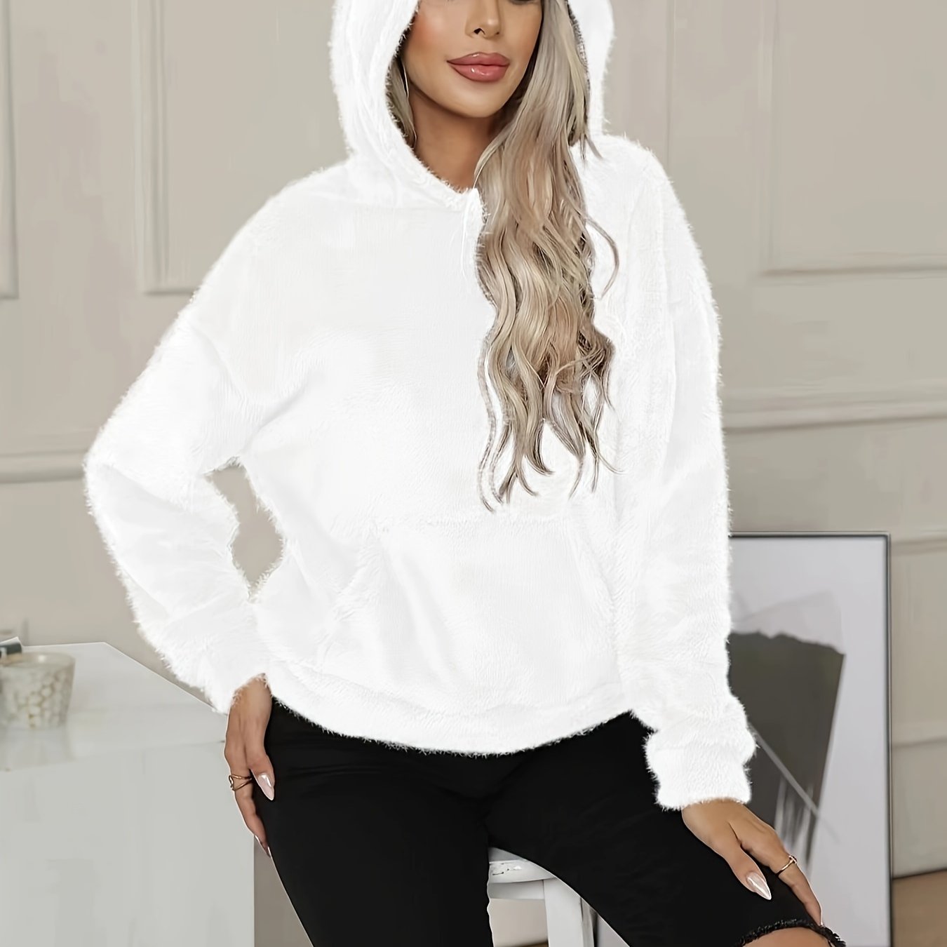 Cozy Womens Bear Ear Plush Hoodie - Comfy Long Sleeve Sweatshirt with Stylish Pockets - Premium Casual Wear for Everyday Fashion