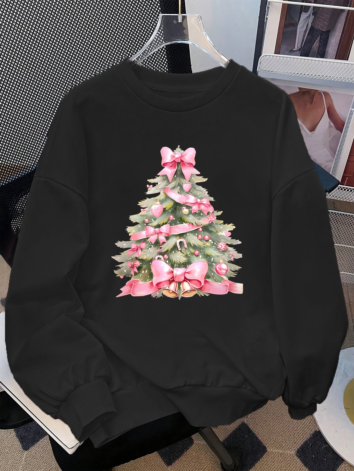 Regular Fit Machine Washable Christmas Tree Print Girl's Casual Long Sleeve Crew Neck Sweatshirt