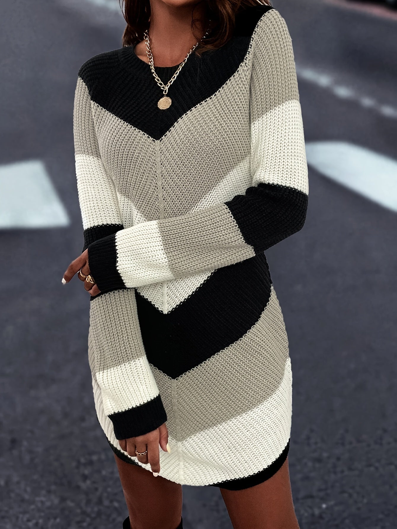 Stylish Color Block Knitted Slim Fit Dress - Sweater Dress with Elegant Crew Neck, Long Sleeves, and Mini Length for Fall and Winter - Soft, Cozy, and Versatile Women's Clothing for Everyday Wear