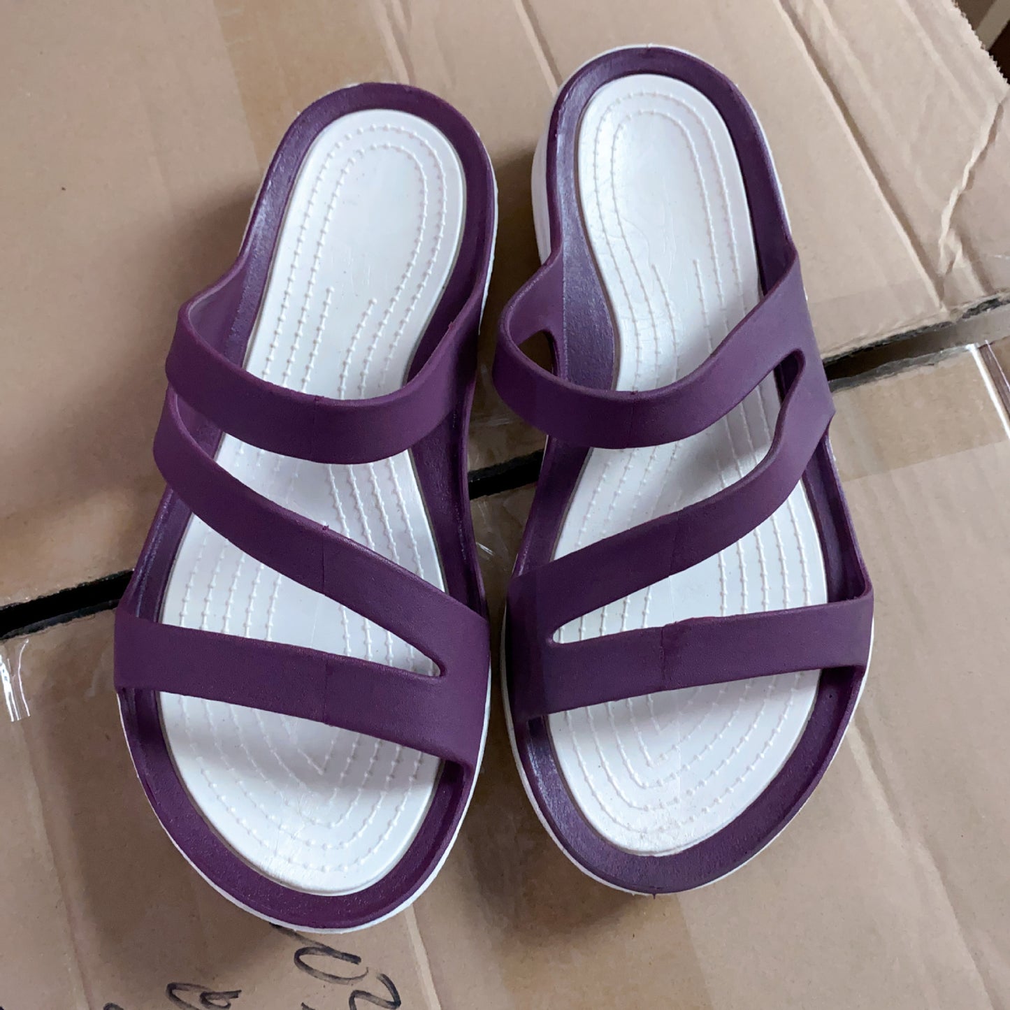 Summer New Soft Bottom Outdoor Sandals Trendy Beach Slippers Women's Stylish Casual Shoes Pullover Slippers