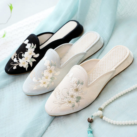 Slippers Mercerizing Satin Embroidered Shoes  Spring Amoi Women's Cloth Shoes Sandals Amoi!