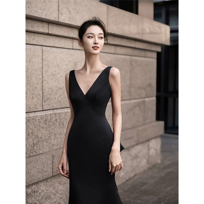 IKEARLAX  European and American Banquet Evening Dress  New V-neck Black Dress Light Luxury Socialite Temperament Slim Fit Fishtail Gown