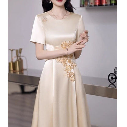 IKERRLAX T's 1 Champagne Mother's Wear  Spring New Mother-in-Law Wedding Suit Usually Wear Western Style