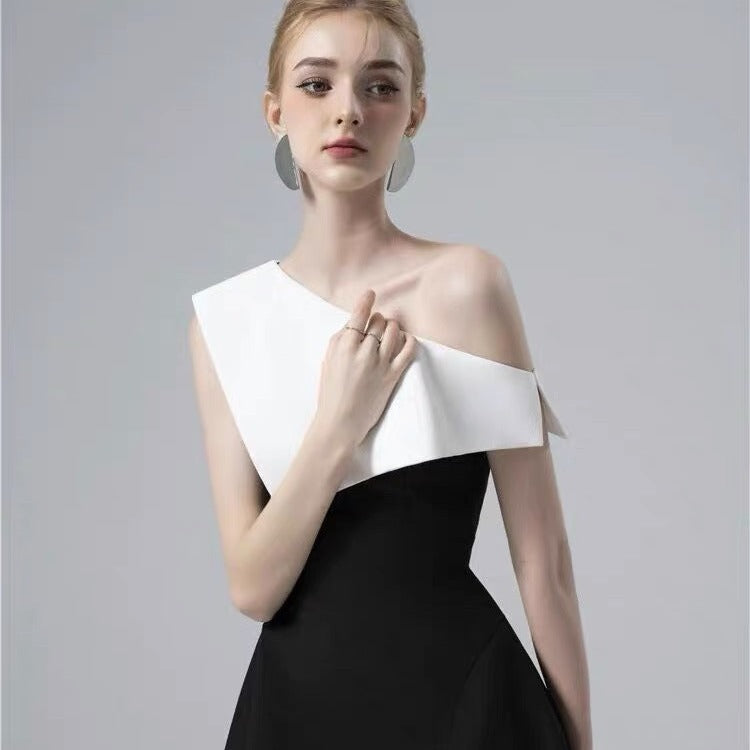 IKEARLAX  In Stock Spring and Summer Vietnam Special-Interest Design Classic Black and White Color Matching Sloping-Shoulder off the-Shoulder Formal Dress Simple Dress