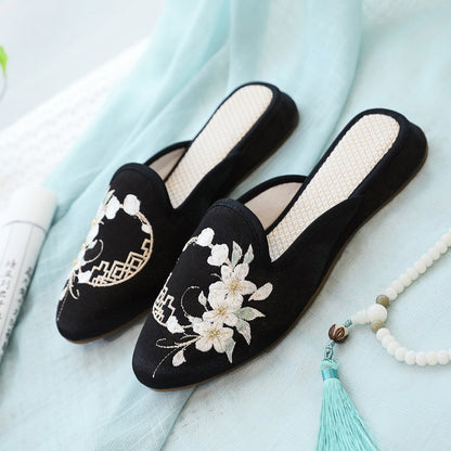 Slippers Mercerizing Satin Embroidered Shoes  Spring Amoi Women's Cloth Shoes Sandals Amoi!