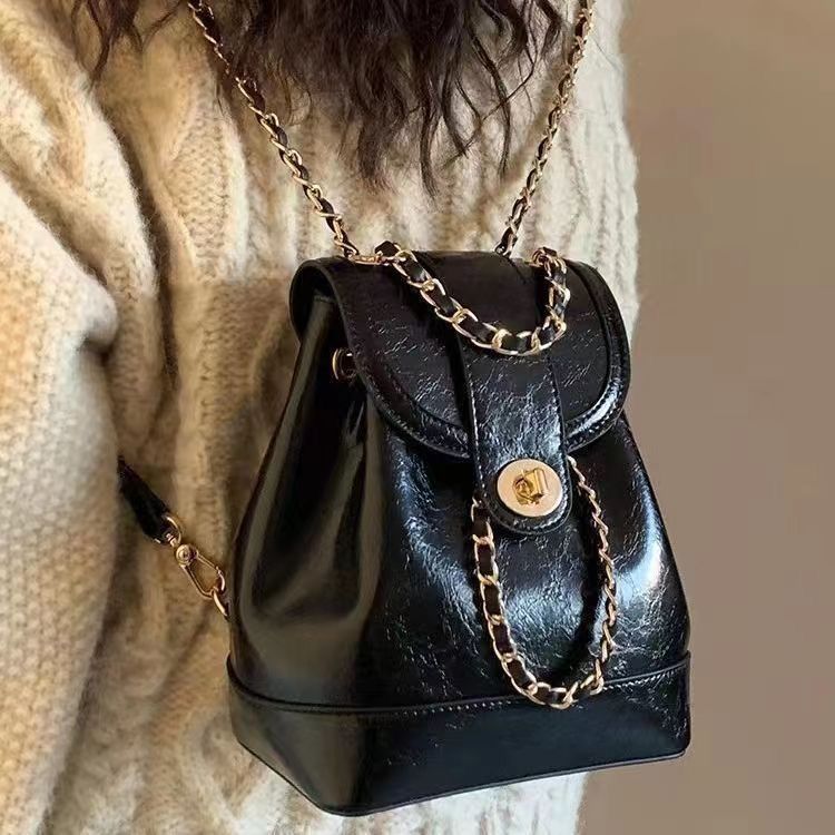 New Ins Style Silver Chain Backpack Women's Popular Korean Version of Chanel's Style Backpack Fashion Special-Interest Schoolbag