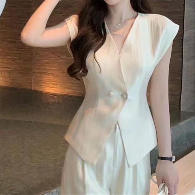 Design Sense Fashion Suit Women's Summer Wear Graceful and Fashionable Western Style V-neck Vest High Waist Skirt Two-Piece Suit Fashion