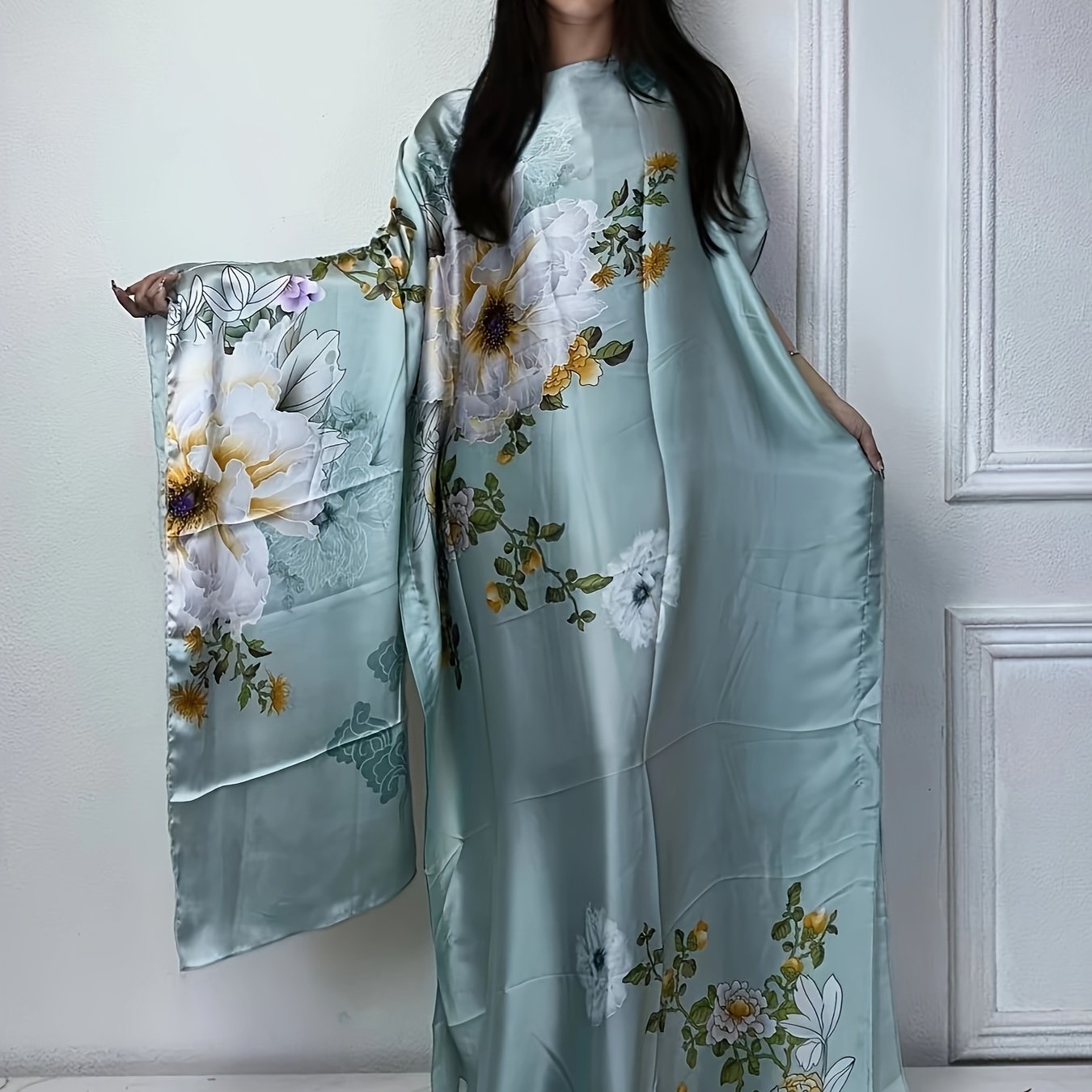 Stunning Floral Print Batwing Kaftan Dress - Elegant Crew Neck, Flowy Maxi Length, Comfortable Women's Clothing for Summer