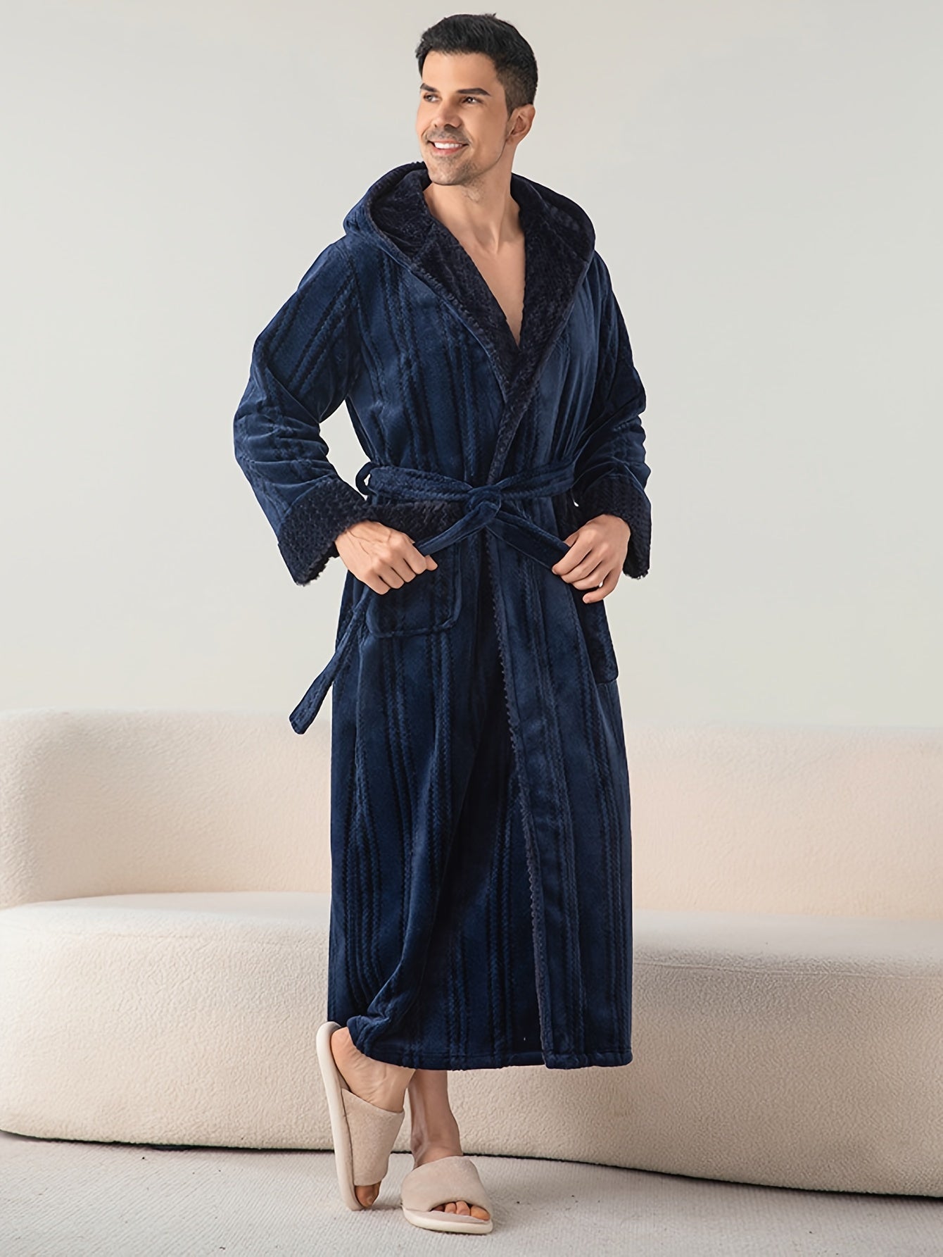 Cozy Plus-Size Hooded Bathrobe For Couples - Thick Double-Layer Jacquard Sleepwear With V-Neck & Pockets, Machine Washable - Perfect For Fall/Winter