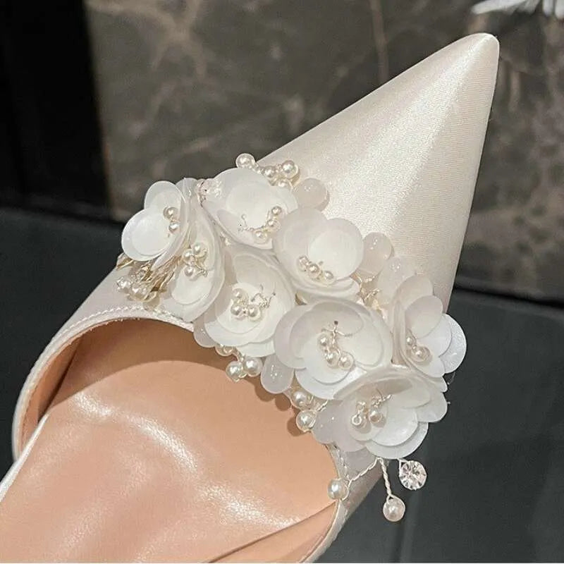 Women New Satin White Flower High Heels Wedding Bridal Shoes Fashion Pumps Kq8